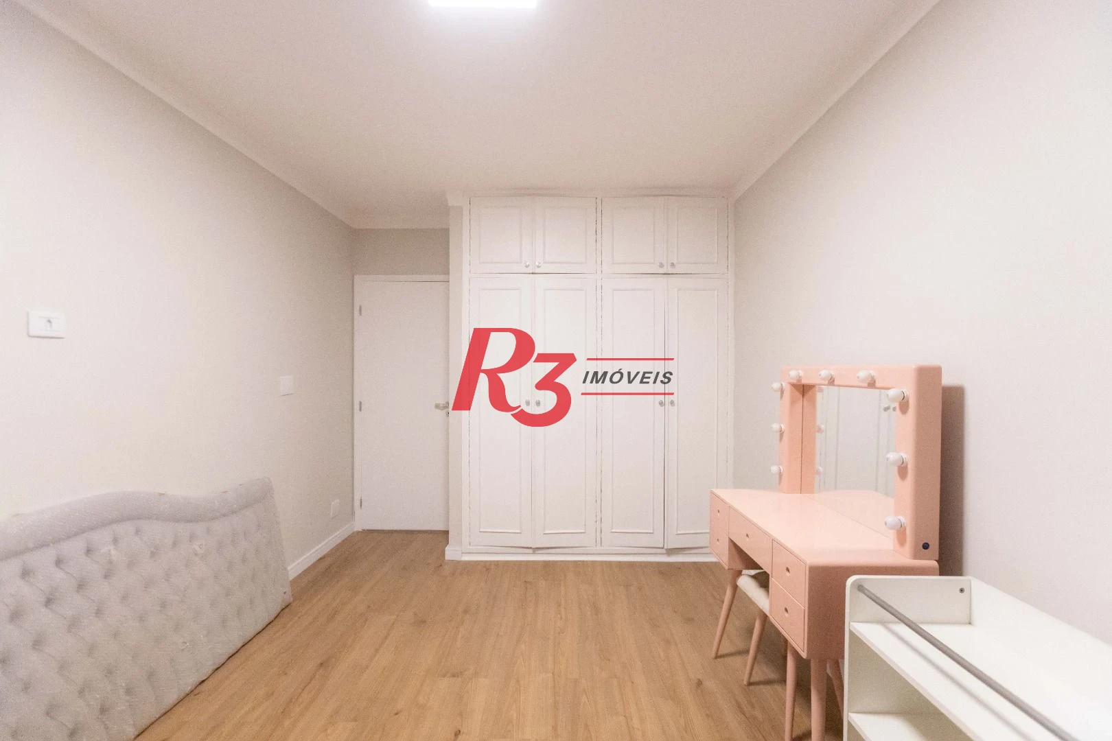 Apartamento com 3 dormitórios à venda, 133 m² por R$ 1.390.000,00 - Gonzaga - Santos/SP