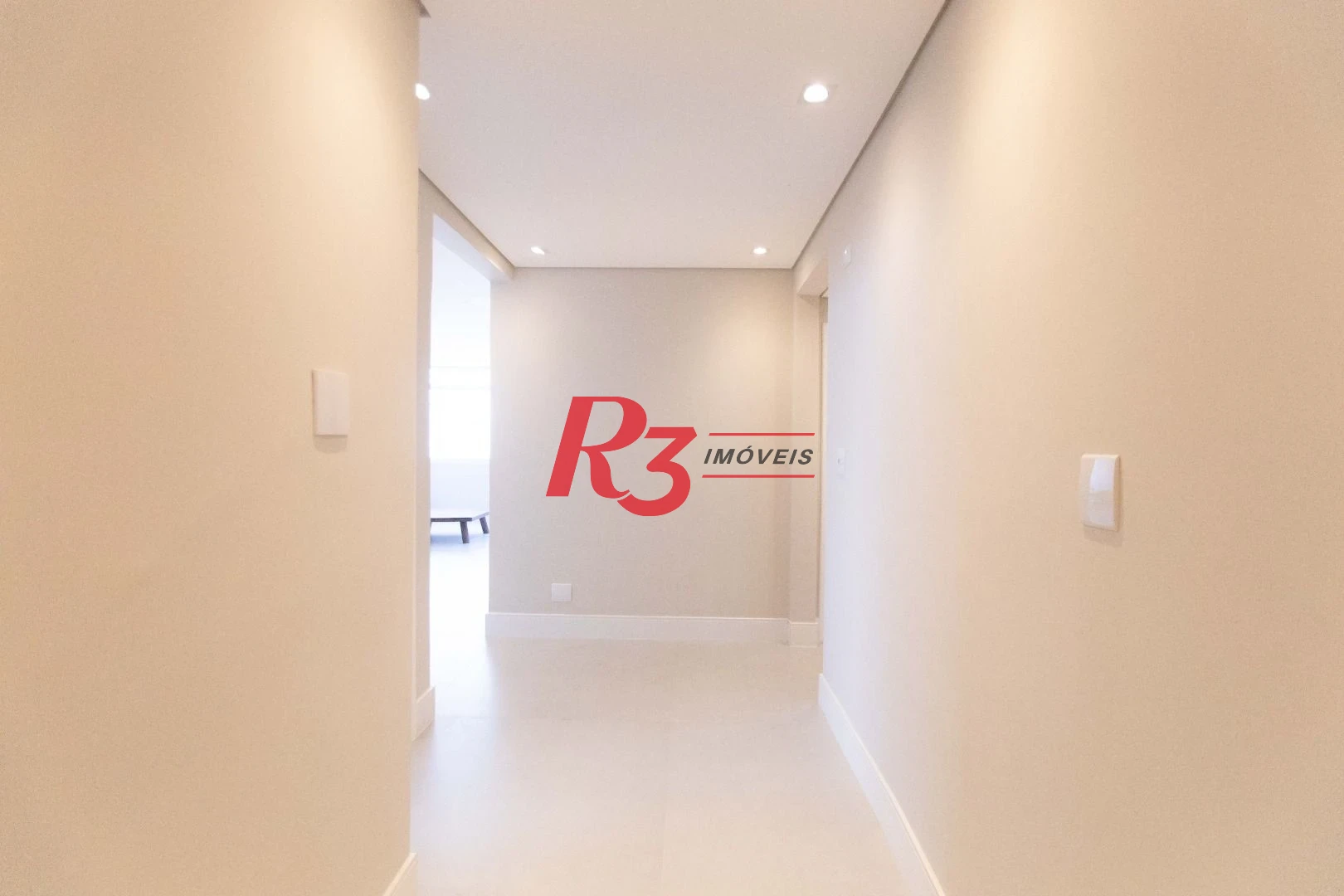 Apartamento com 3 dormitórios à venda, 133 m² por R$ 1.390.000,00 - Gonzaga - Santos/SP