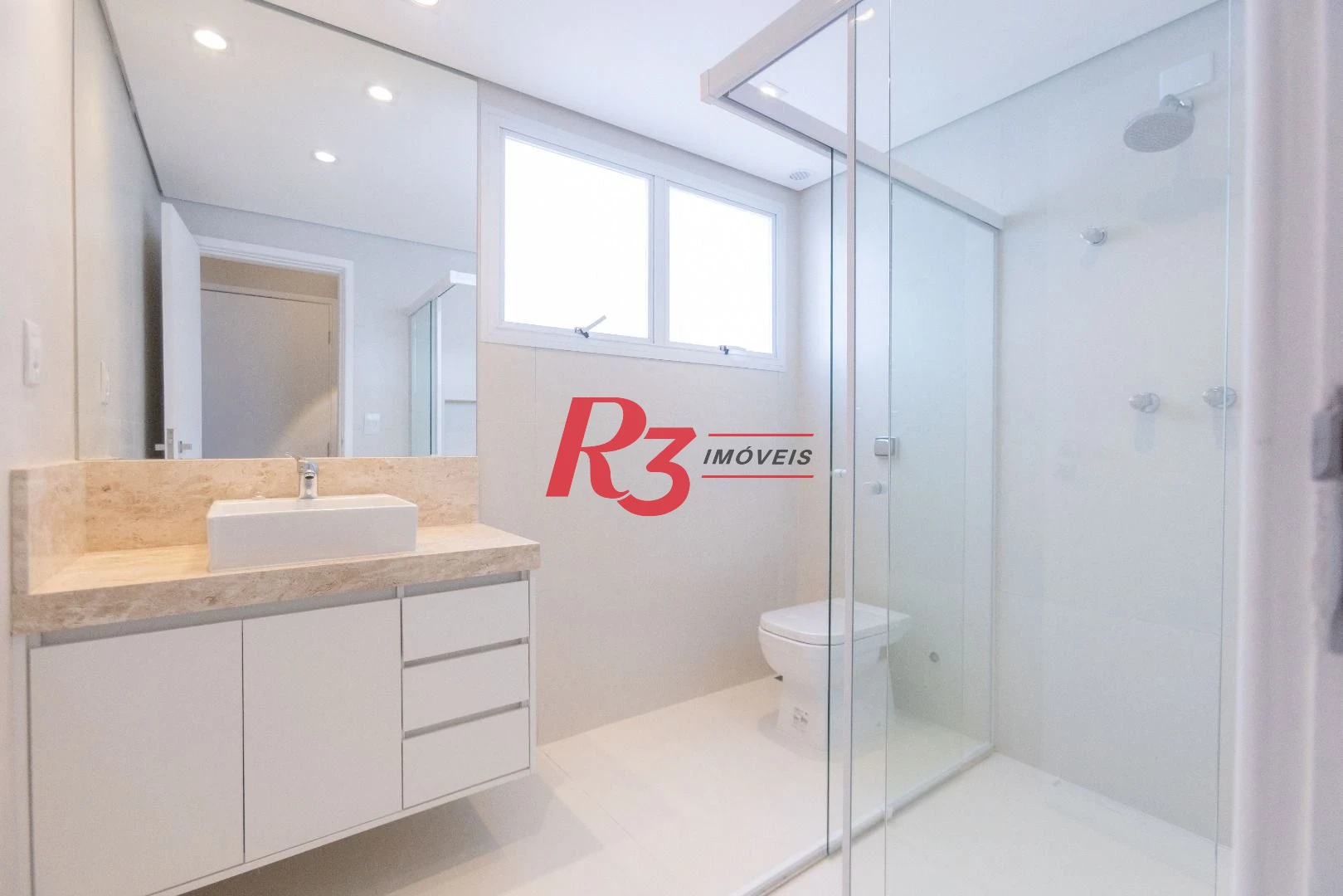 Apartamento com 3 dormitórios à venda, 133 m² por R$ 1.390.000,00 - Gonzaga - Santos/SP