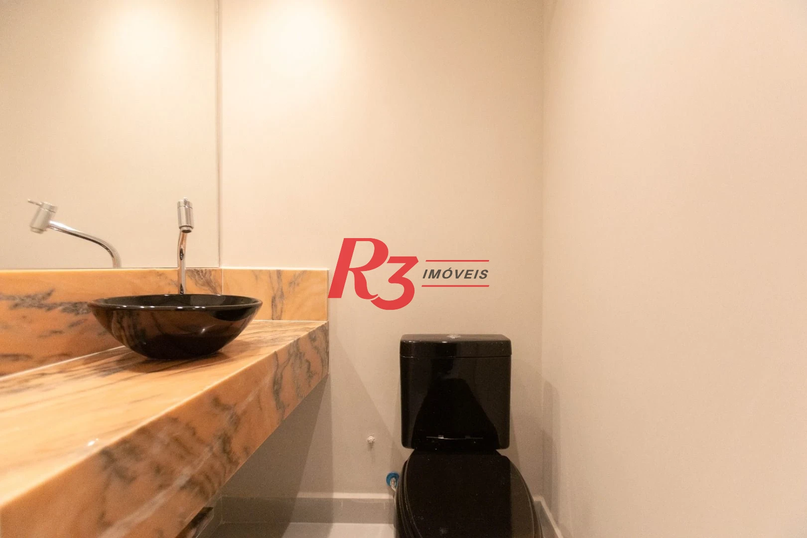 Apartamento com 3 dormitórios à venda, 133 m² por R$ 1.390.000,00 - Gonzaga - Santos/SP