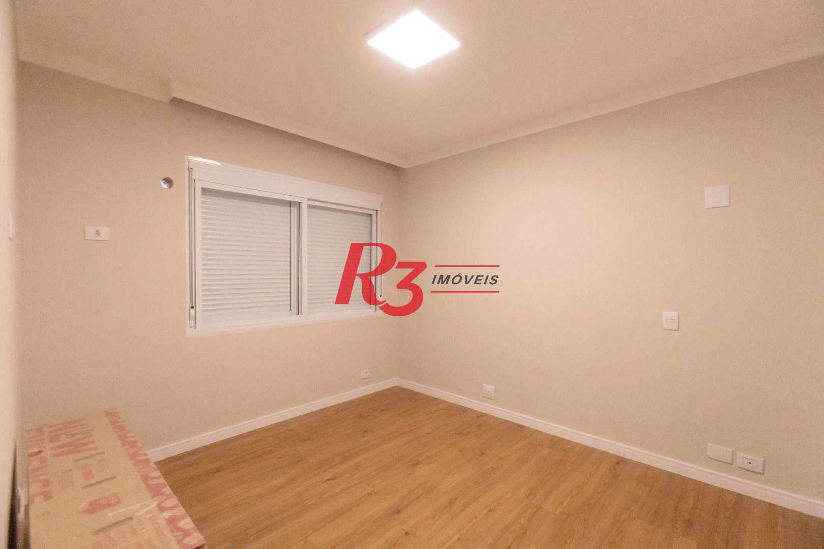 Apartamento com 3 dormitórios à venda, 133 m² por R$ 1.390.000,00 - Gonzaga - Santos/SP