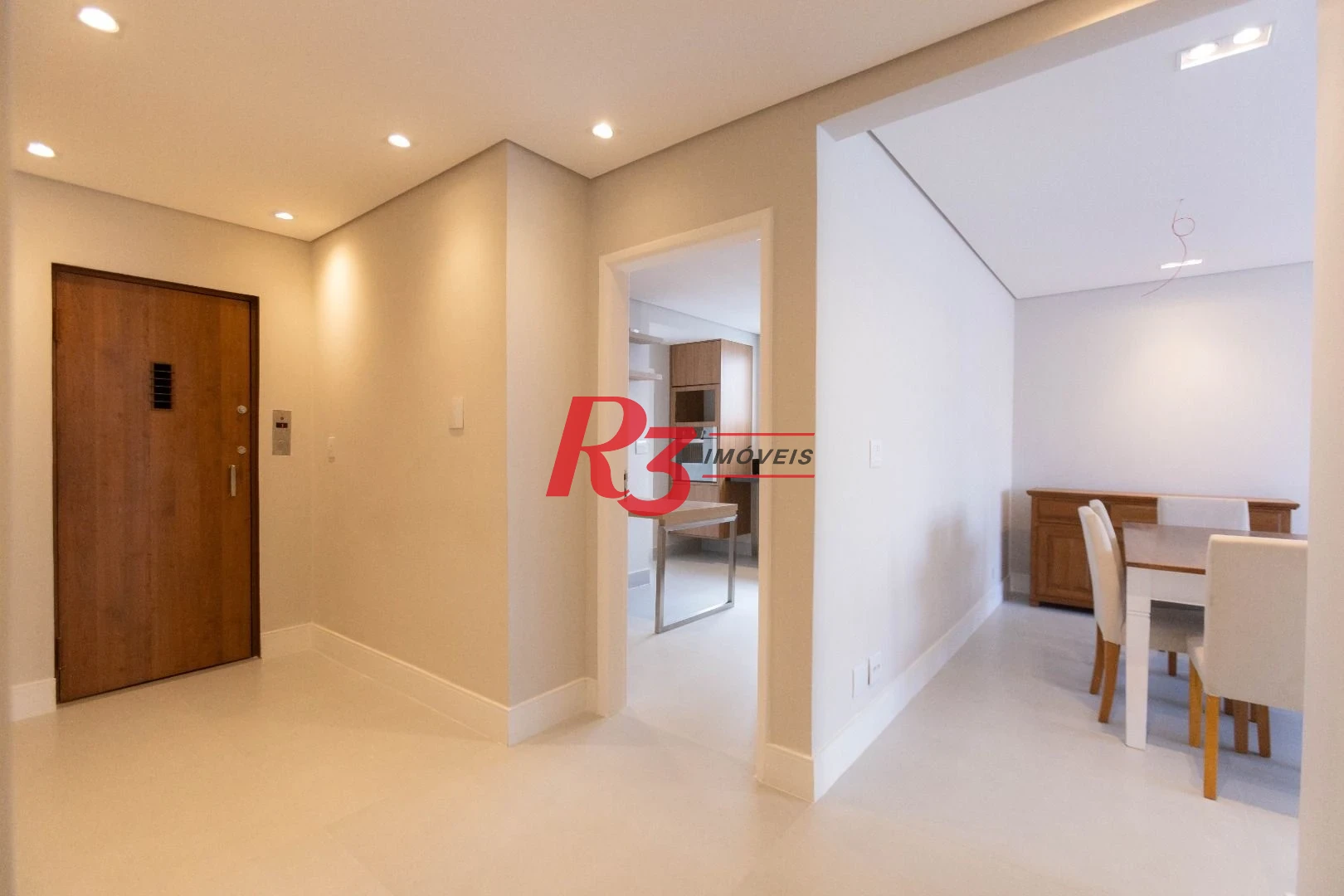 Apartamento com 3 dormitórios à venda, 133 m² por R$ 1.390.000,00 - Gonzaga - Santos/SP