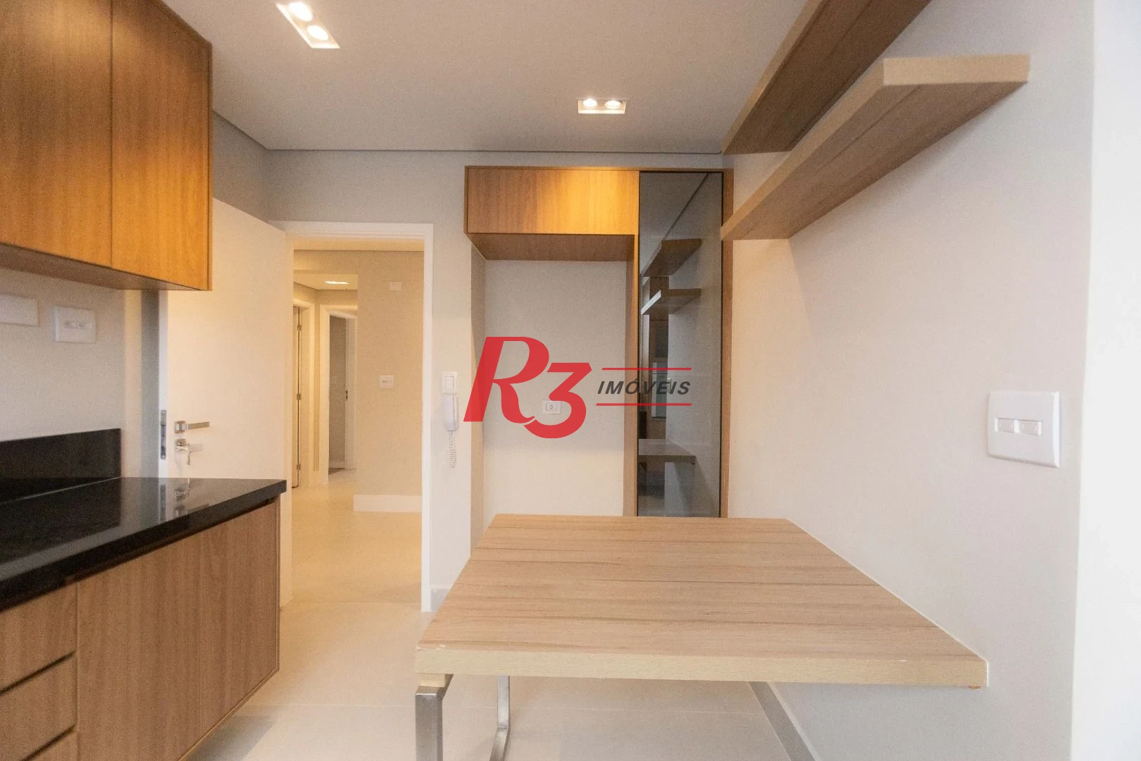 Apartamento com 3 dormitórios à venda, 133 m² por R$ 1.390.000,00 - Gonzaga - Santos/SP
