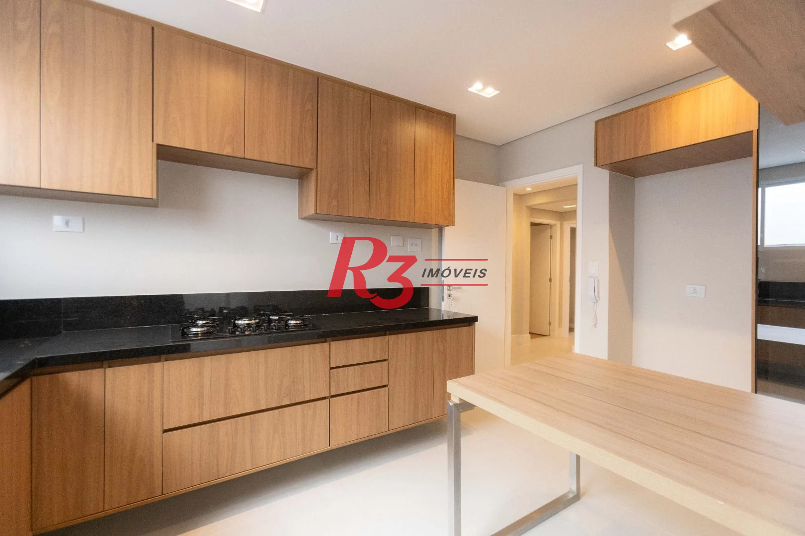 Apartamento com 3 dormitórios à venda, 133 m² por R$ 1.390.000,00 - Gonzaga - Santos/SP