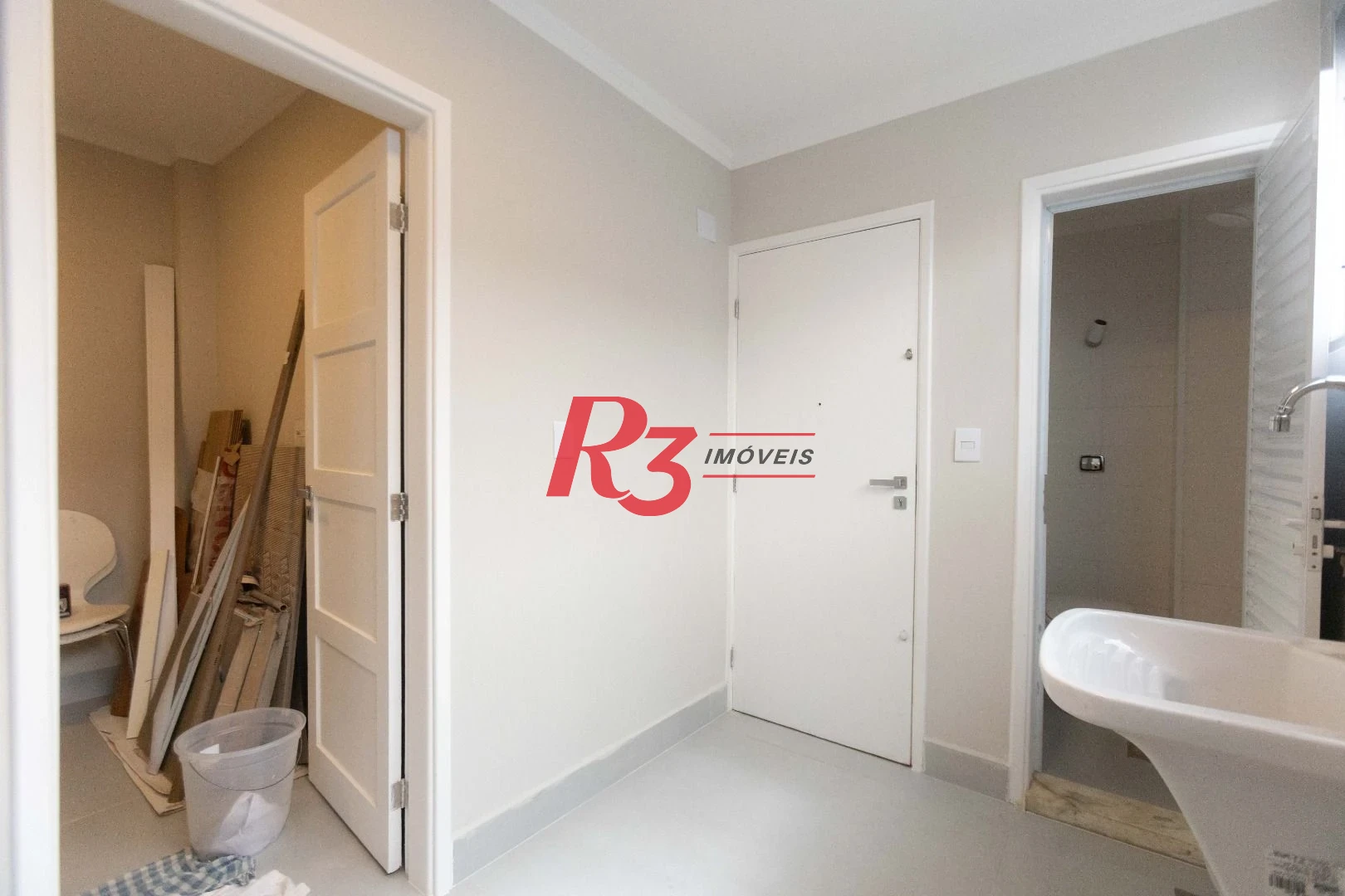 Apartamento com 3 dormitórios à venda, 133 m² por R$ 1.390.000,00 - Gonzaga - Santos/SP