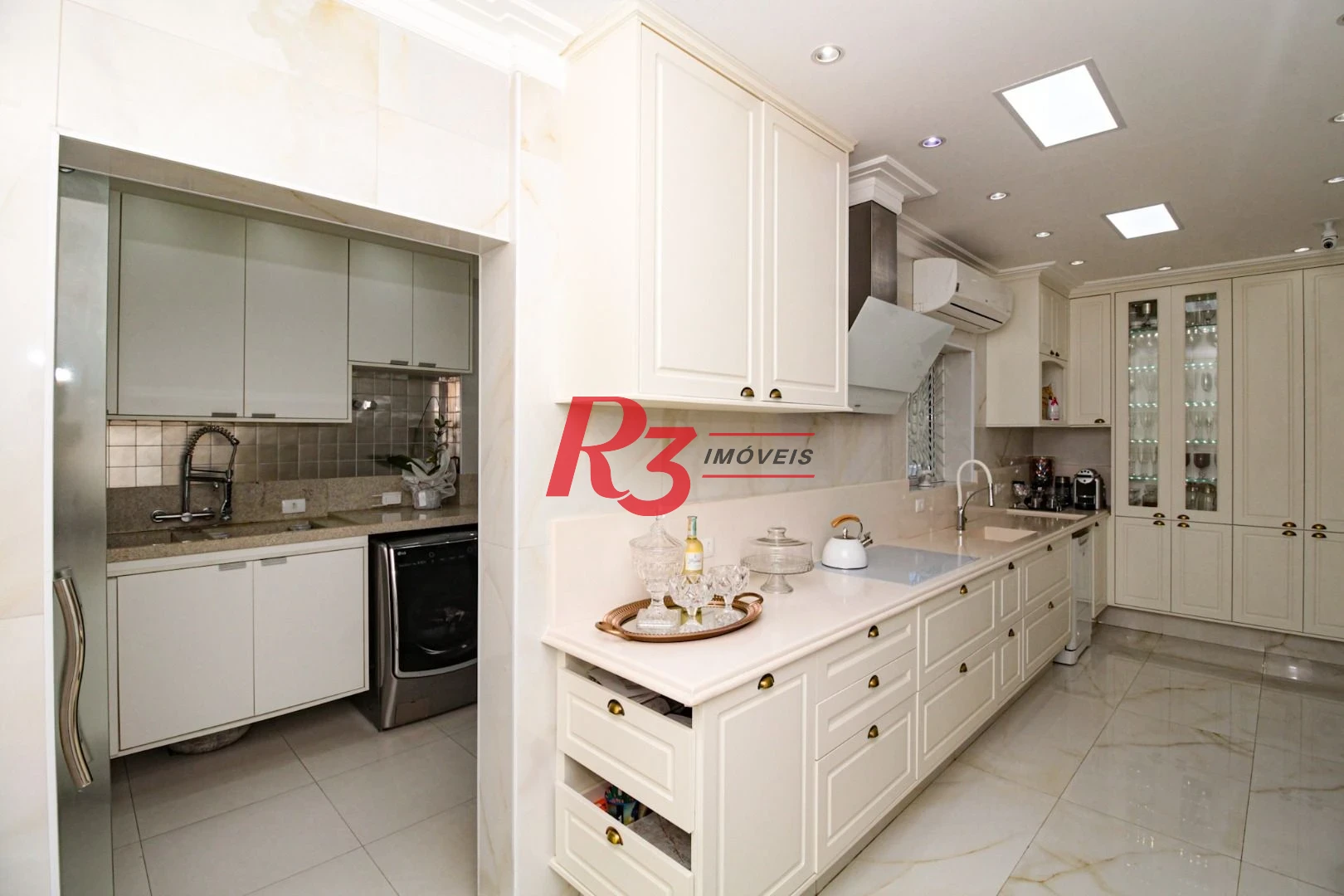 Cobertura à venda, 350 m² por R$ 4.500.000,00 - Marapé - Santos/SP