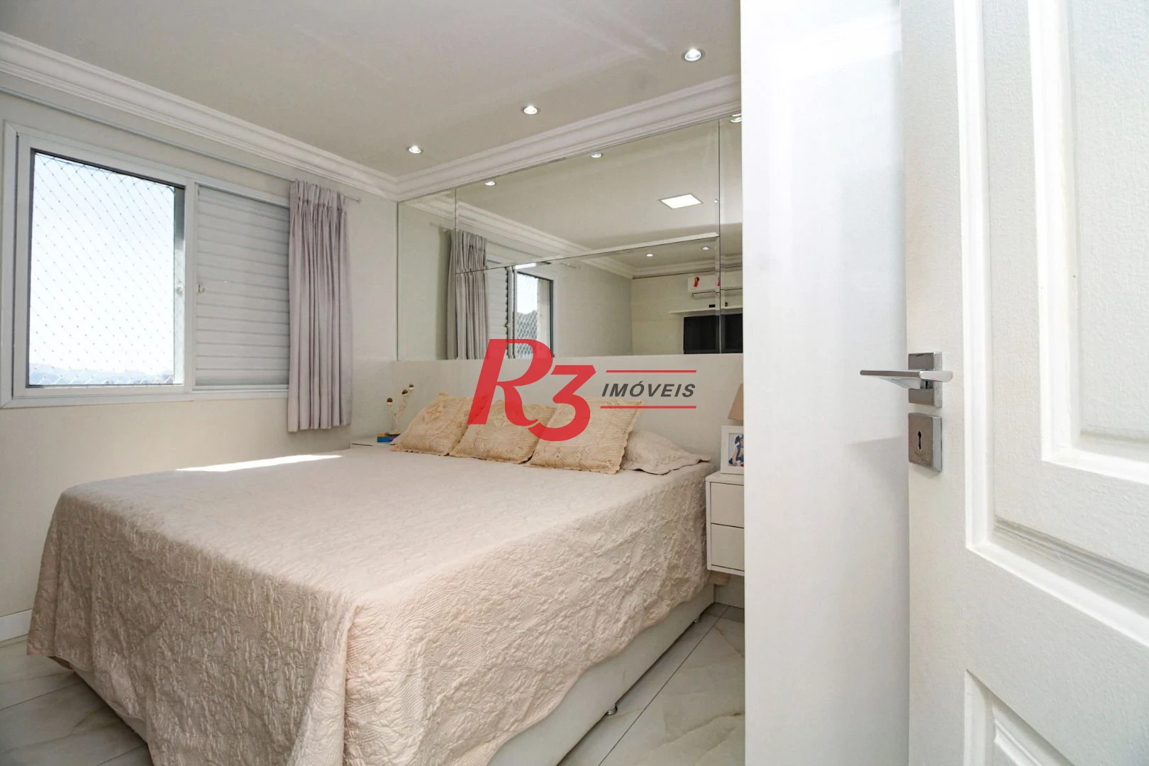 Cobertura à venda, 350 m² por R$ 4.500.000,00 - Marapé - Santos/SP