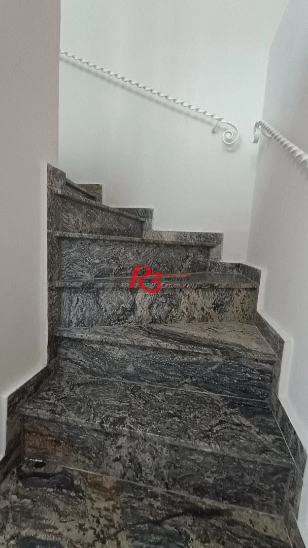Casa com 3 dormitórios à venda, 130 m² por R$ 760.000,00 - Vila Belmiro - Santos/SP