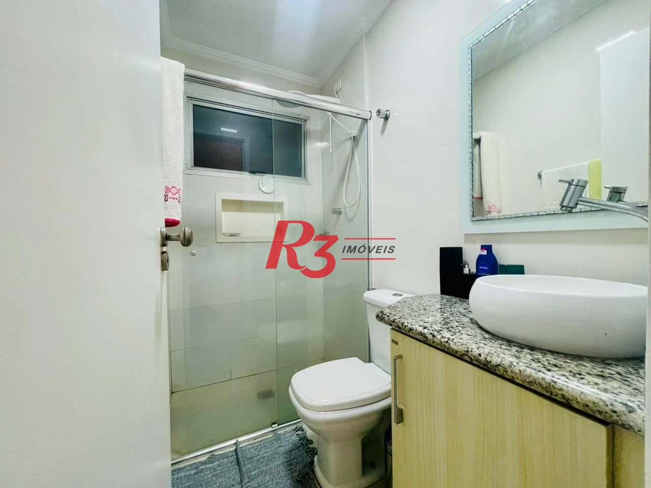 Apartamento com 2 dormitórios à venda, 100 m² por R$ 760.000,00 - Ponta da Praia - Santos/SP
