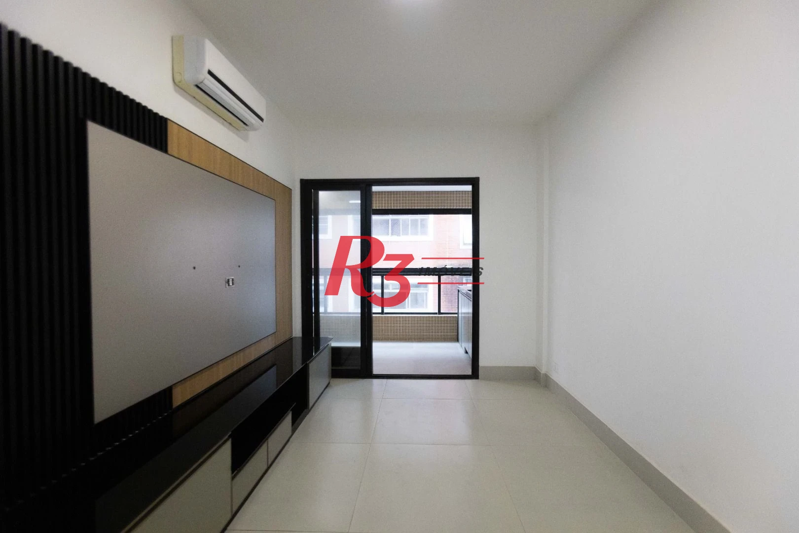 Apartamento para alugar, 77 m² por R$ 7.000,02/mês - José Menino - Santos/SP