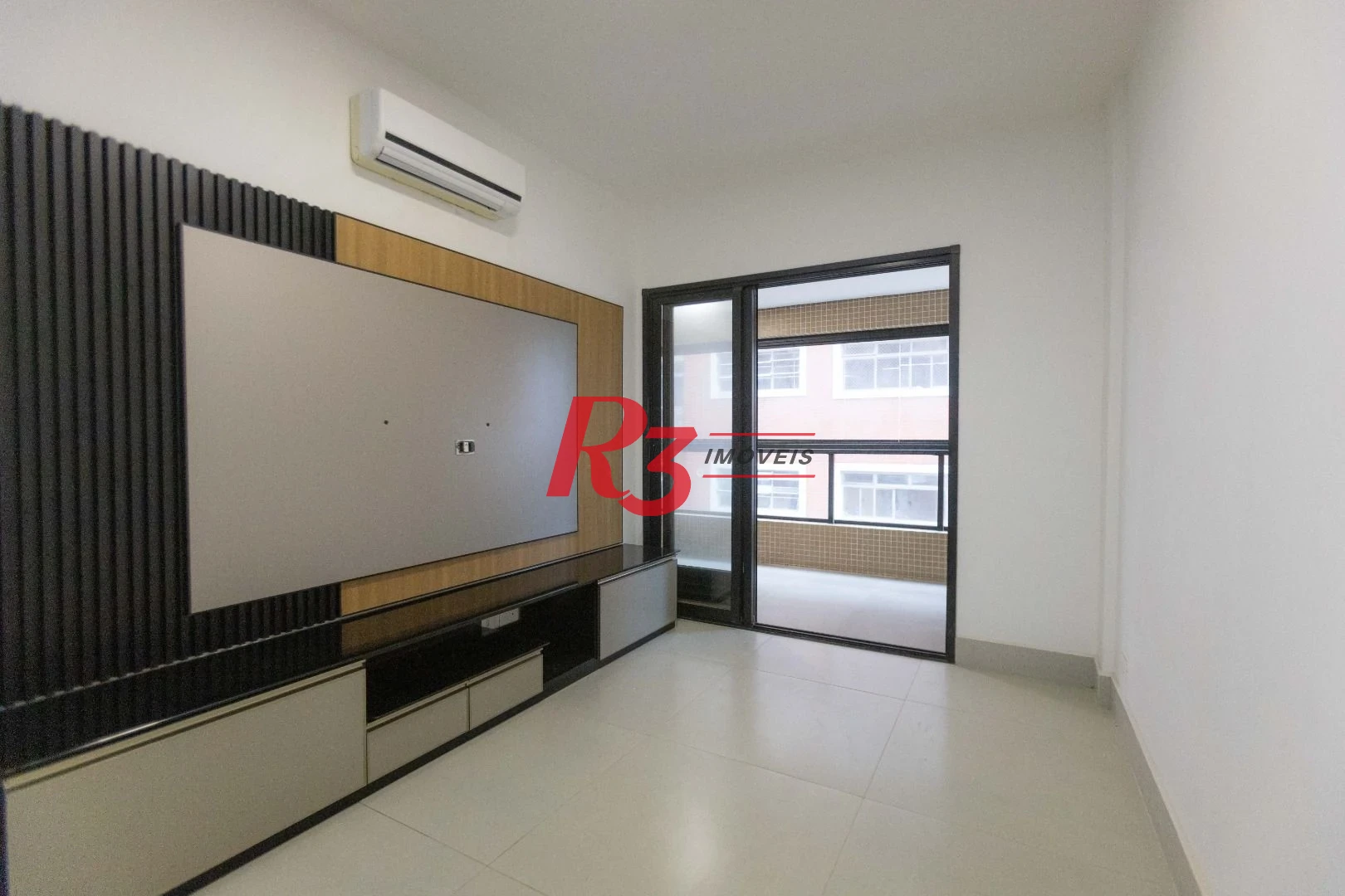 Apartamento para alugar, 77 m² por R$ 7.000,02/mês - José Menino - Santos/SP