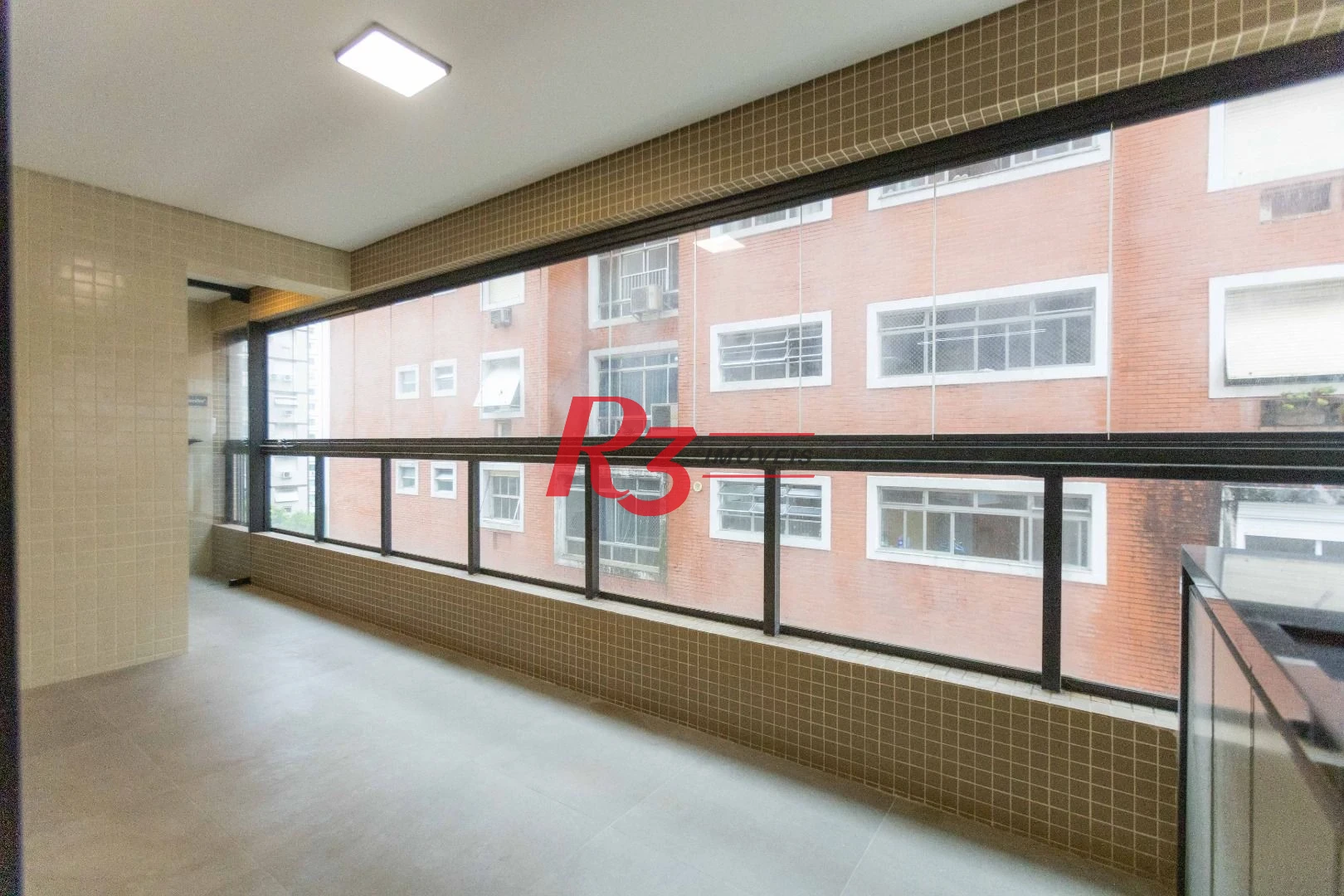 Apartamento para alugar, 77 m² por R$ 7.000,02/mês - José Menino - Santos/SP