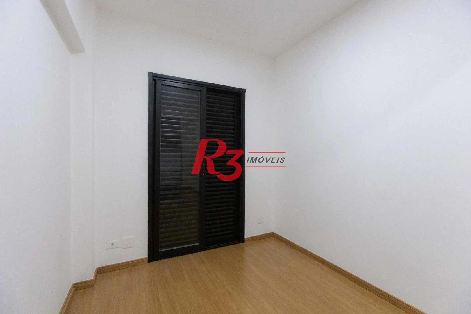 Apartamento para alugar, 77 m² por R$ 7.000,02/mês - José Menino - Santos/SP