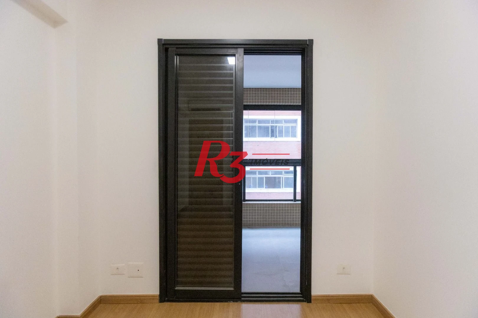 Apartamento para alugar, 77 m² por R$ 7.000,02/mês - José Menino - Santos/SP