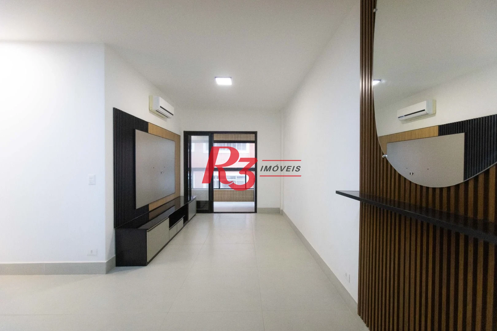 Apartamento para alugar, 77 m² por R$ 7.000,02/mês - José Menino - Santos/SP