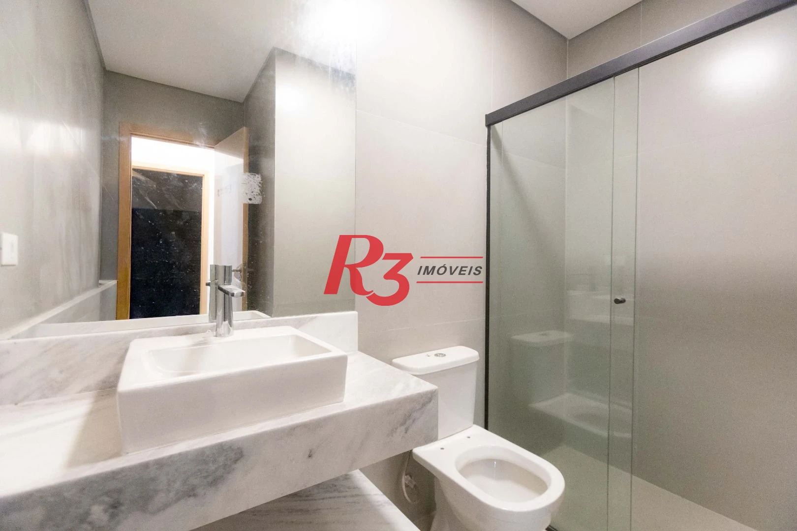 Apartamento para alugar, 77 m² por R$ 7.000,02/mês - José Menino - Santos/SP