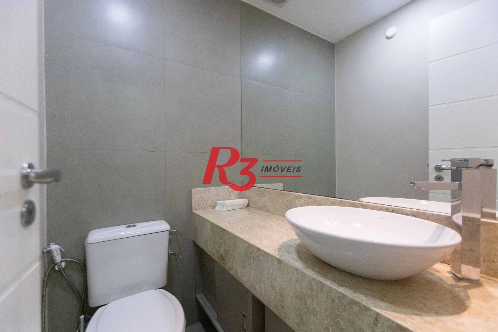 Sala, 97 m² - venda por R$ 1.200.000,00 ou aluguel por R$ 7.500,00/mês - Centro - Santos/SP