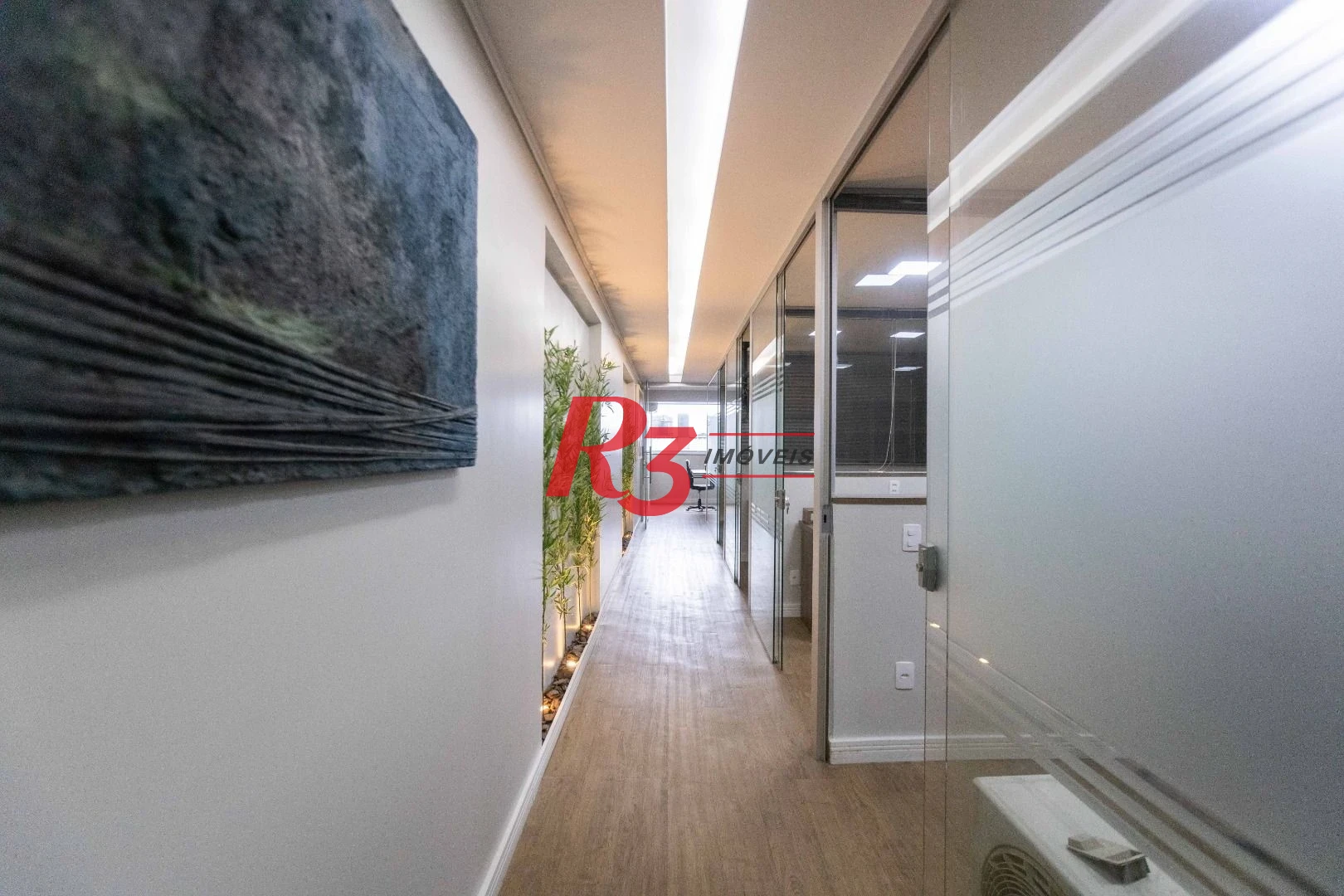 Sala, 97 m² - venda por R$ 1.200.000,00 ou aluguel por R$ 7.500,00/mês - Centro - Santos/SP