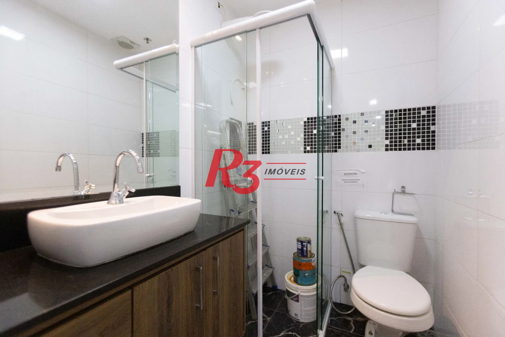 Sala, 97 m² - venda por R$ 1.200.000,00 ou aluguel por R$ 7.500,00/mês - Centro - Santos/SP