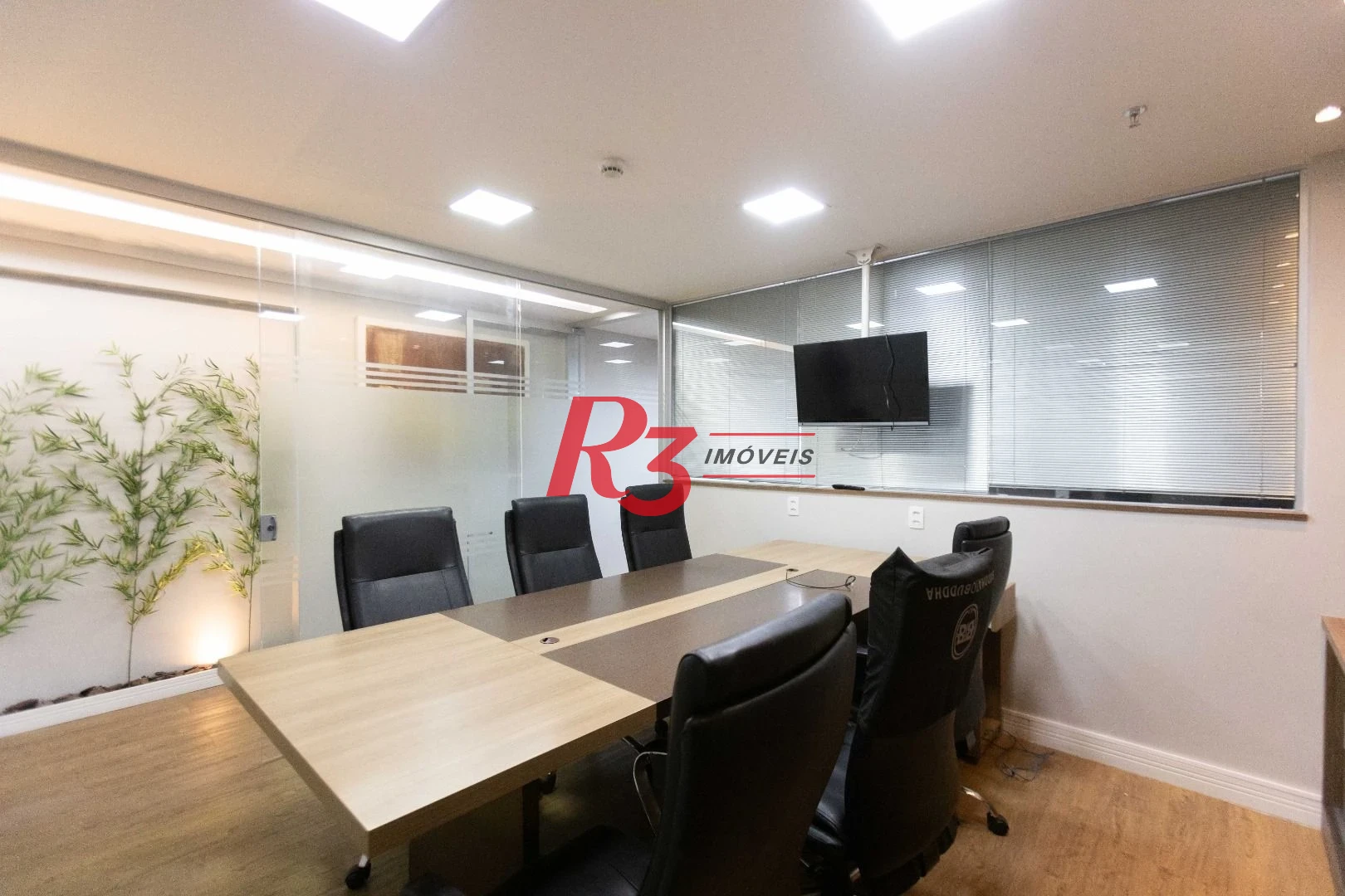 Sala, 97 m² - venda por R$ 1.200.000,00 ou aluguel por R$ 7.500,00/mês - Centro - Santos/SP