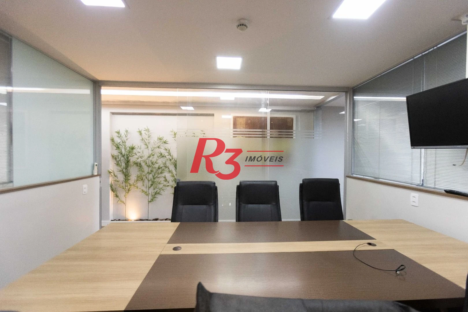 Sala, 97 m² - venda por R$ 1.200.000,00 ou aluguel por R$ 7.500,00/mês - Centro - Santos/SP