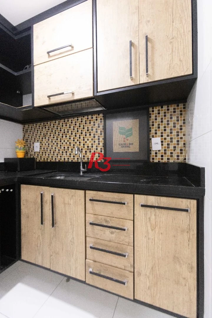 Sala, 97 m² - venda por R$ 1.200.000,00 ou aluguel por R$ 7.500,00/mês - Centro - Santos/SP