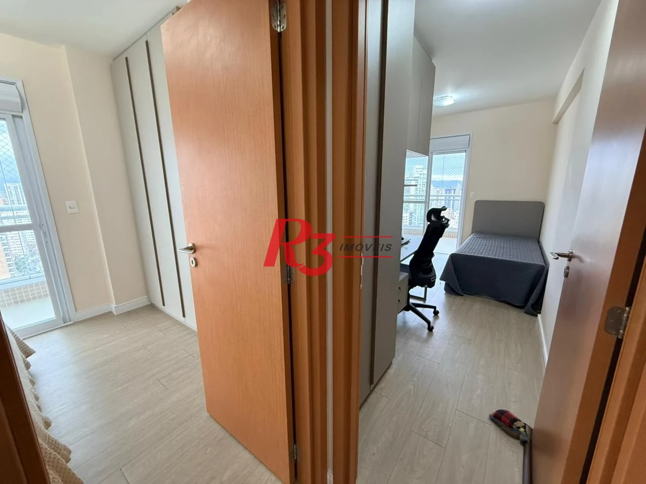 Apartamento com 3 dormitórios à venda, 134 m² por R$ 2.800.000,00 - Boqueirão - Santos/SP