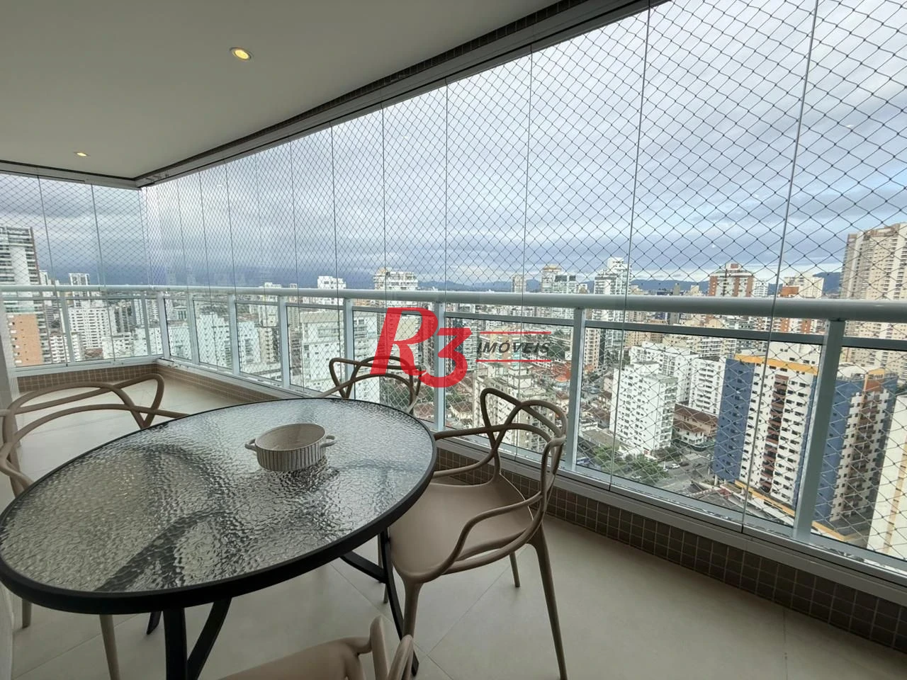 Apartamento com 3 dormitórios à venda, 134 m² por R$ 2.800.000,00 - Boqueirão - Santos/SP