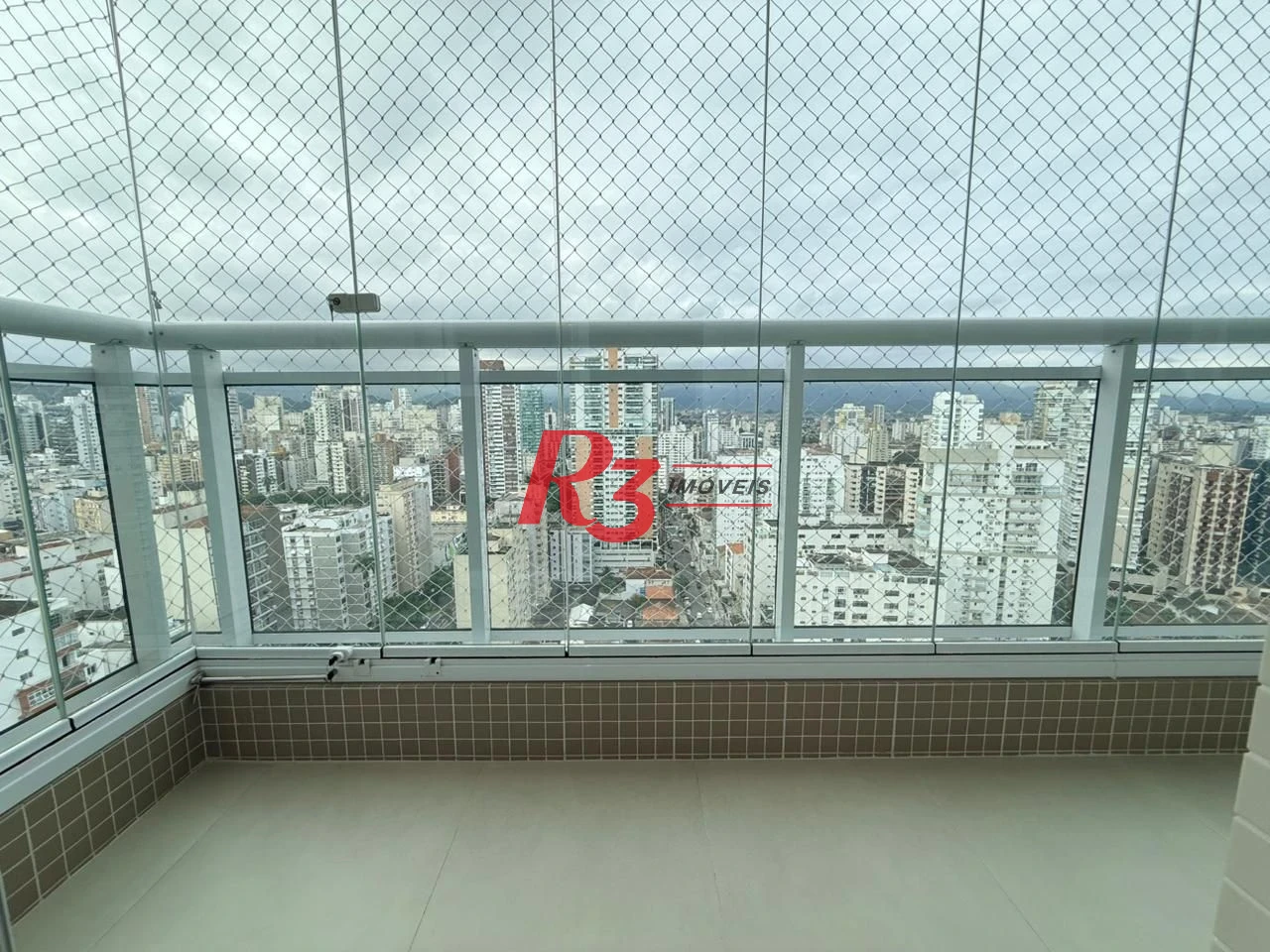 Apartamento com 3 dormitórios à venda, 134 m² por R$ 2.800.000,00 - Boqueirão - Santos/SP