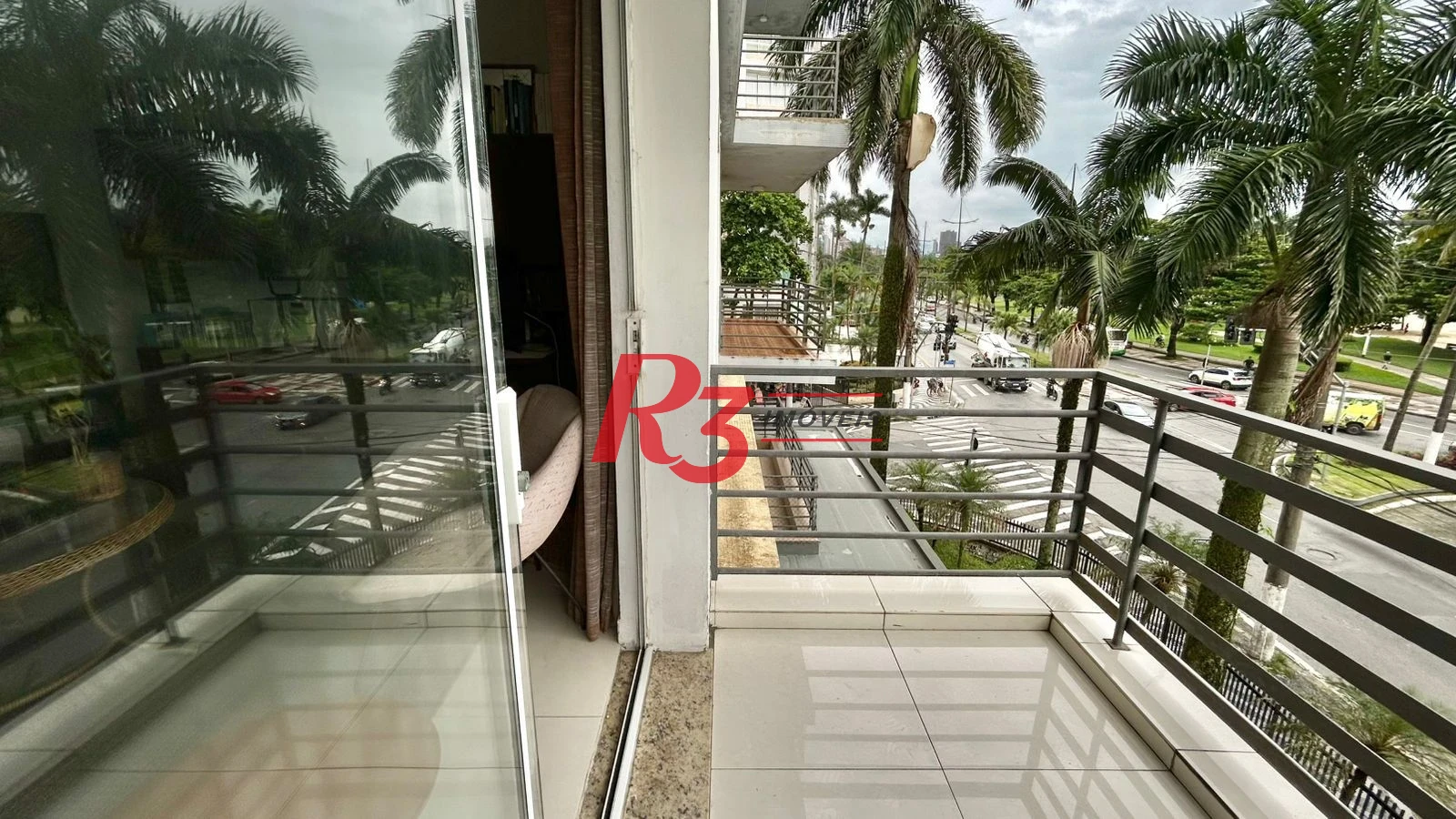 Apartamento com 2 dormitórios à venda, 100 m² por R$ 862.000,00 - Boqueirão - Santos/SP