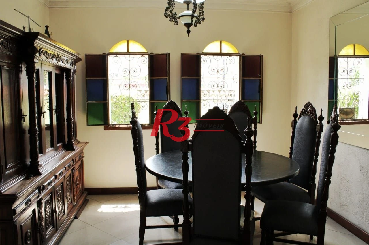 Casa com 5 dormitórios à venda, 329 m² por R$ 2.800.000,00 - Boqueirão - Santos/SP