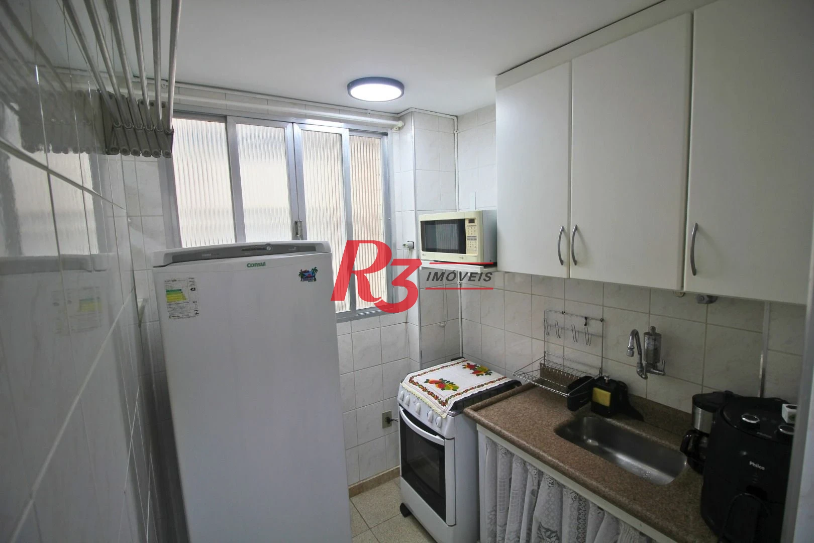Kitnet com 1 dormitório, 38 m² - venda por R$ 382.000,00 ou aluguel por R$ 3.000,02/mês - José Menino - Santos/SP