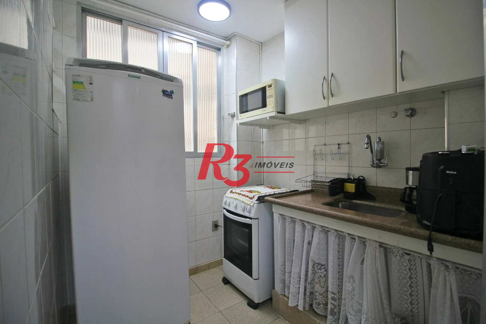 Kitnet com 1 dormitório, 38 m² - venda por R$ 382.000,00 ou aluguel por R$ 3.000,02/mês - José Menino - Santos/SP