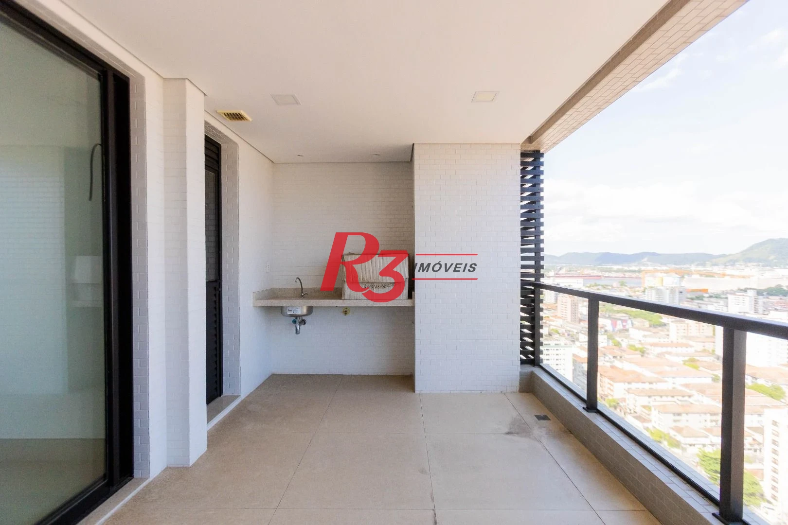 Apartamento com 2 dormitórios à venda, 83 m² por R$ 1.100.000,00 - Aparecida - Santos/SP