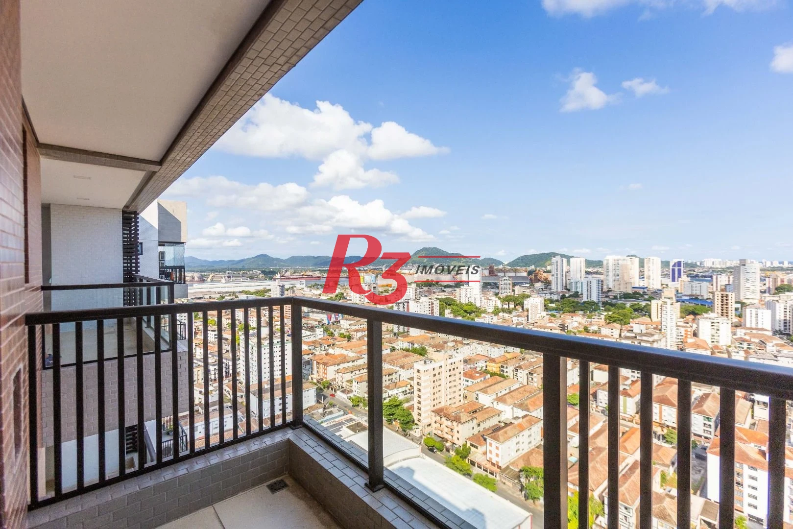 Apartamento com 2 dormitórios à venda, 83 m² por R$ 1.100.000,00 - Aparecida - Santos/SP