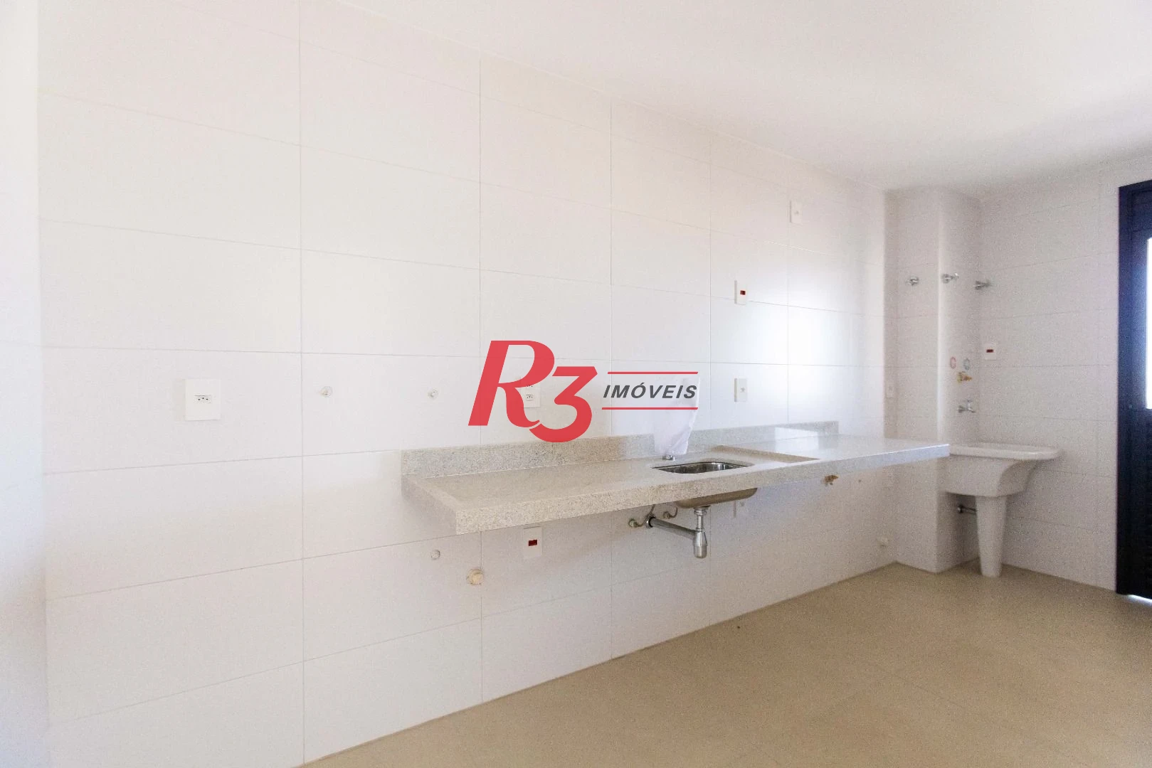 Apartamento com 2 dormitórios à venda, 83 m² por R$ 1.100.000,00 - Aparecida - Santos/SP