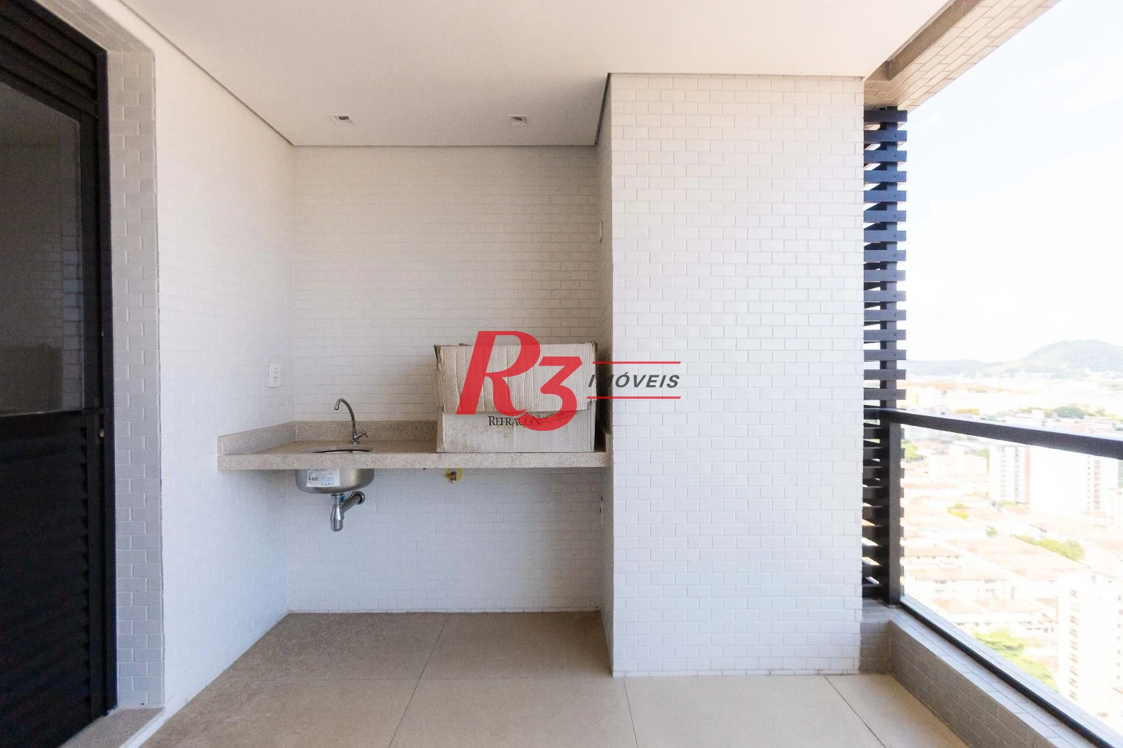 Apartamento com 2 dormitórios à venda, 83 m² por R$ 1.100.000,00 - Aparecida - Santos/SP