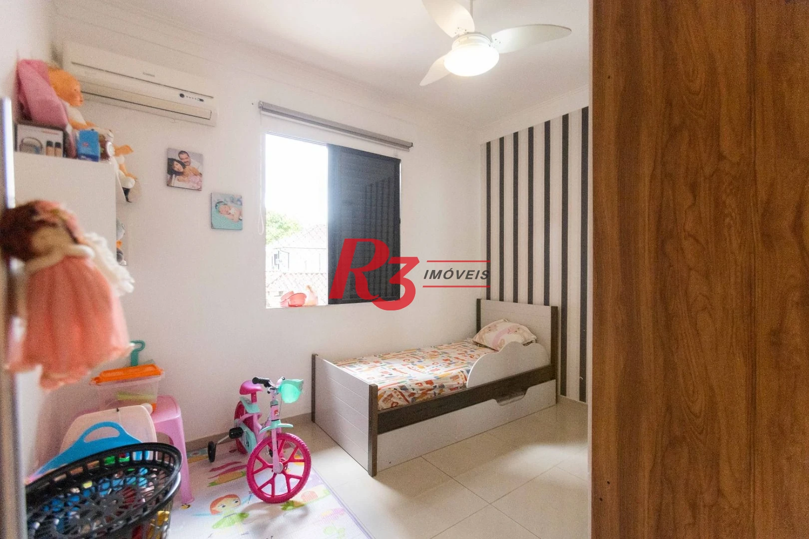 Apartamento com 3 dormitórios à venda, 115 m² por R$ 579.000,00 - Embaré - Santos/SP
