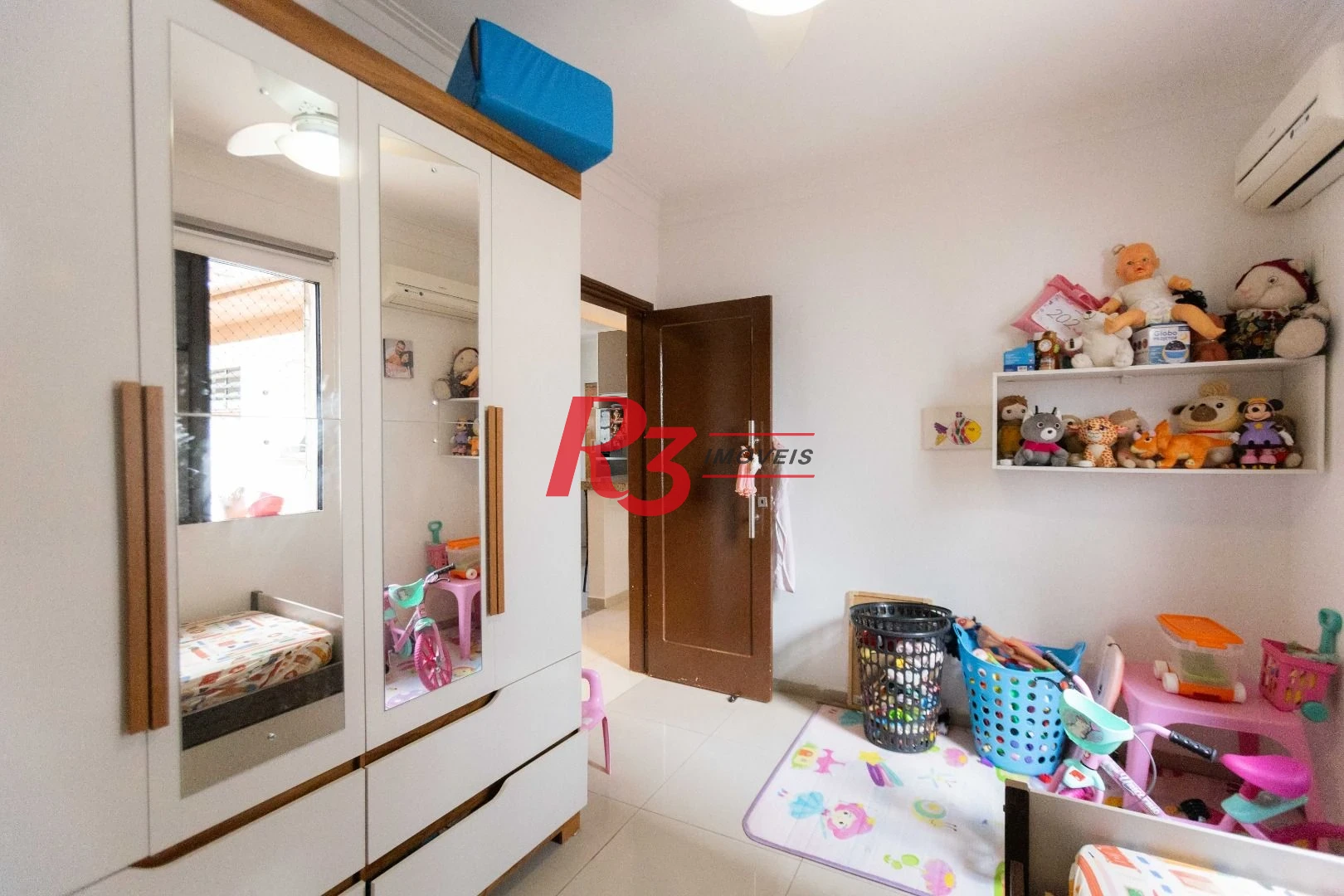 Apartamento com 3 dormitórios à venda, 115 m² por R$ 579.000,00 - Embaré - Santos/SP
