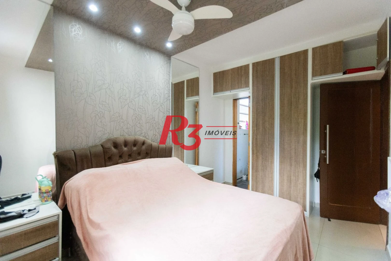 Apartamento com 3 dormitórios à venda, 115 m² por R$ 579.000,00 - Embaré - Santos/SP