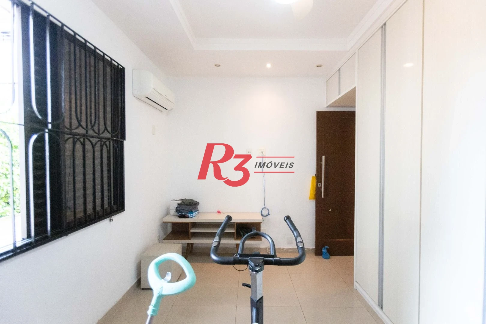 Apartamento com 3 dormitórios à venda, 115 m² por R$ 579.000,00 - Embaré - Santos/SP