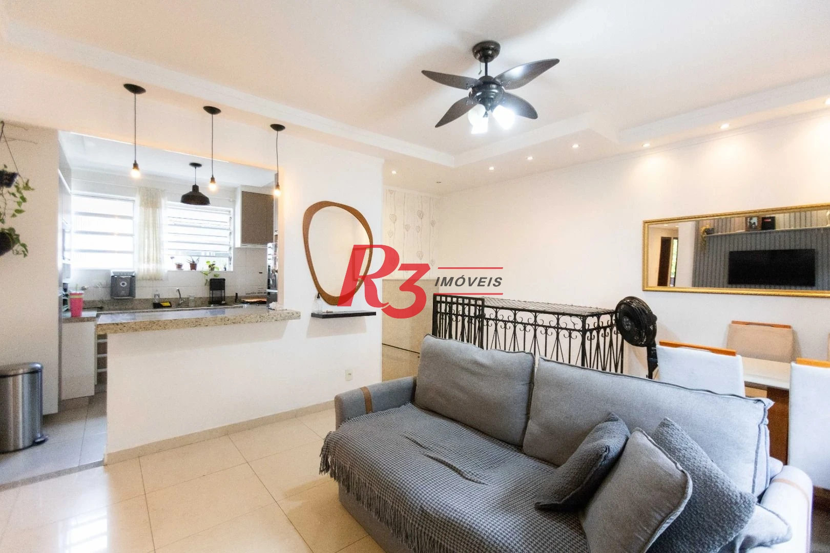 Apartamento com 3 dormitórios à venda, 115 m² por R$ 579.000,00 - Embaré - Santos/SP