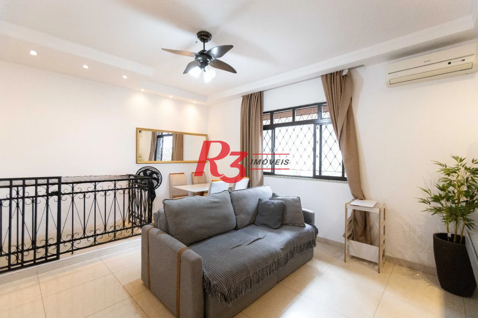 Apartamento com 3 dormitórios à venda, 115 m² por R$ 579.000,00 - Embaré - Santos/SP