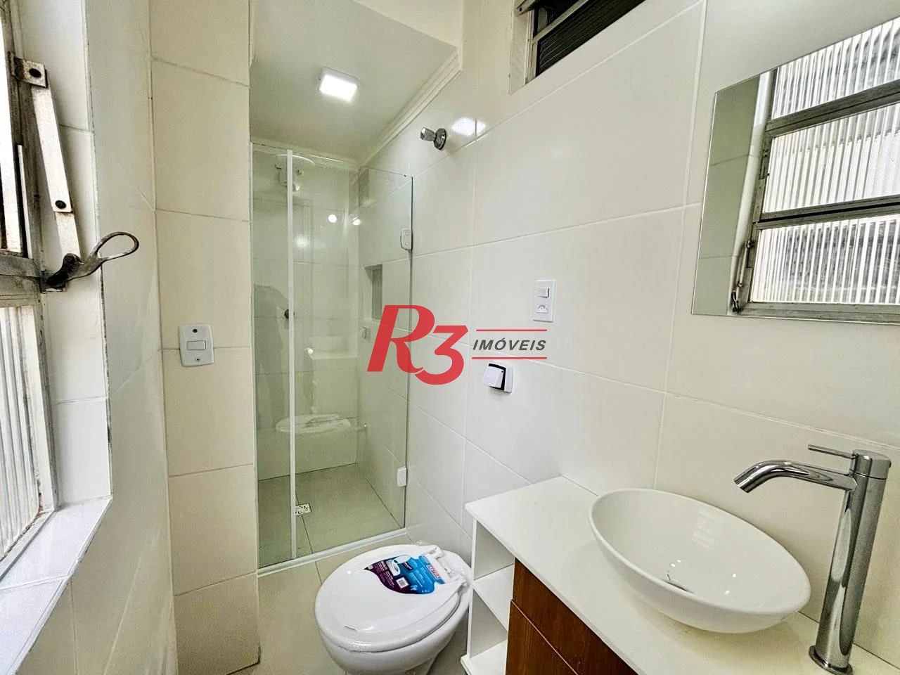 Apartamento com 2 dormitórios à venda, 85 m² por R$ 680.000,00 - José Menino - Santos/SP