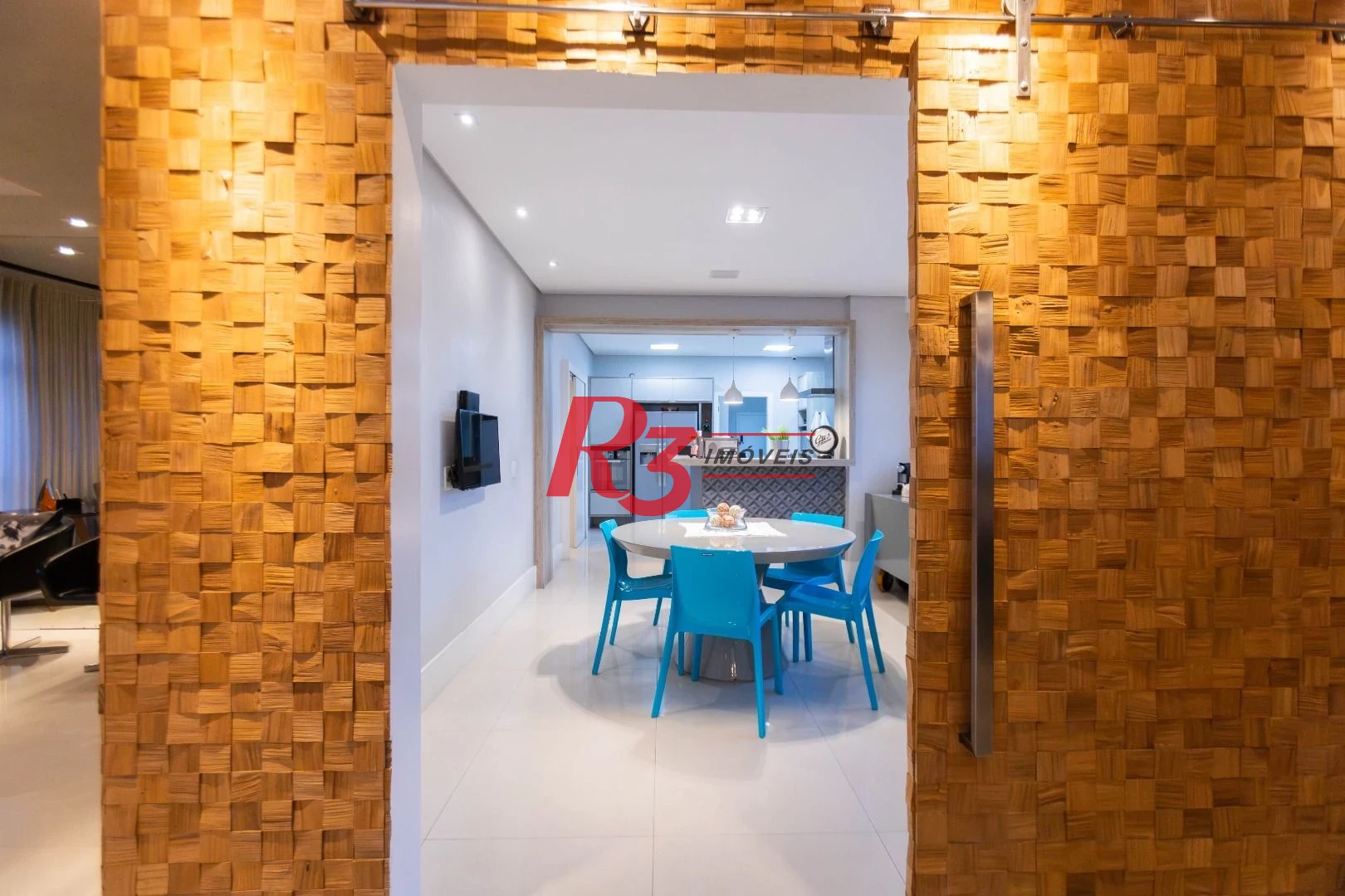 Apartamento com 3 dormitórios à venda, 283 m² por R$ 2.990.000,00 - Boqueirão - Santos/SP