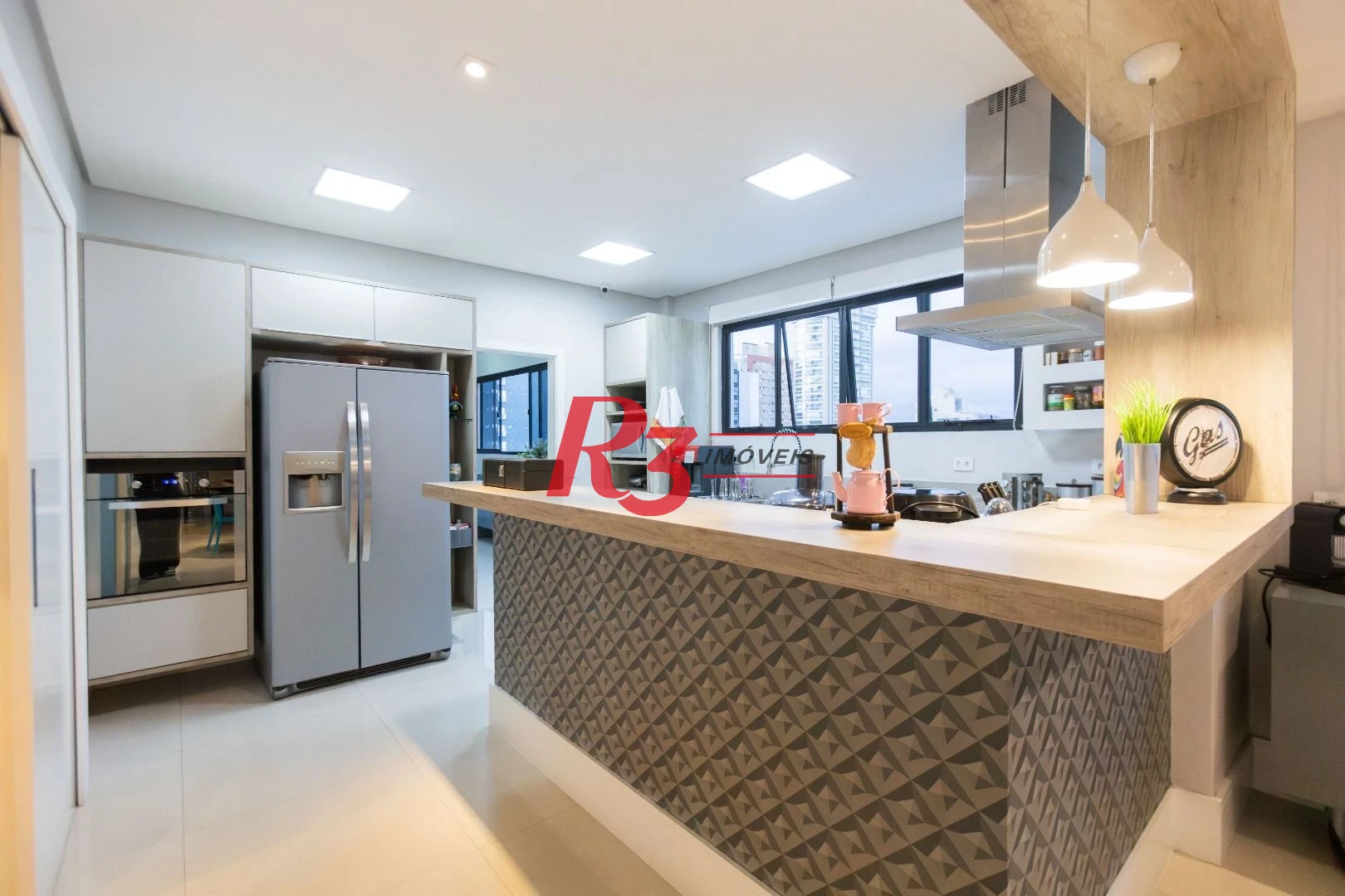 Apartamento com 3 dormitórios à venda, 283 m² por R$ 2.990.000,00 - Boqueirão - Santos/SP