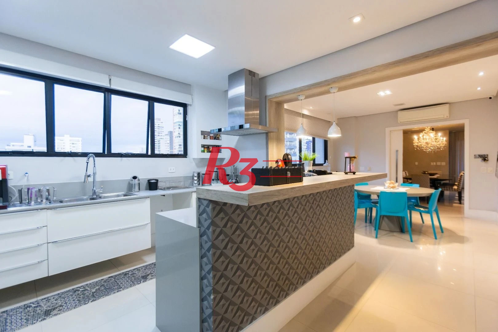 Apartamento com 3 dormitórios à venda, 283 m² por R$ 2.990.000,00 - Boqueirão - Santos/SP