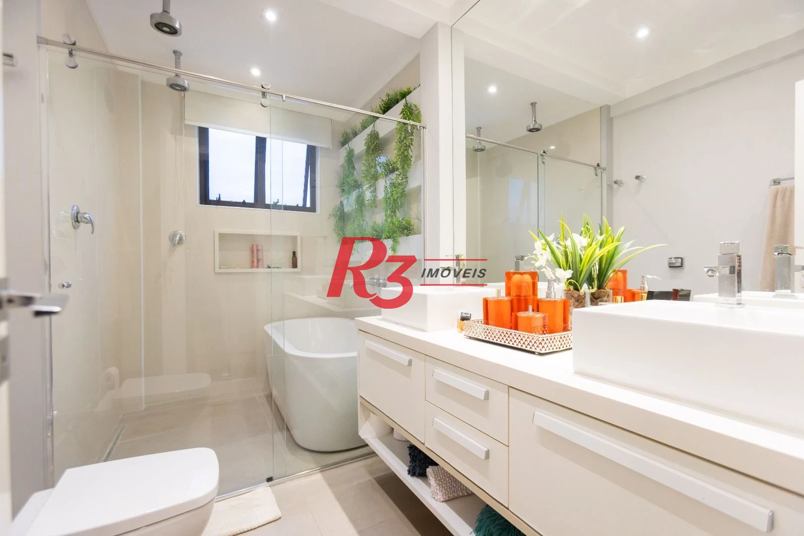 Apartamento com 3 dormitórios à venda, 283 m² por R$ 2.990.000,00 - Boqueirão - Santos/SP