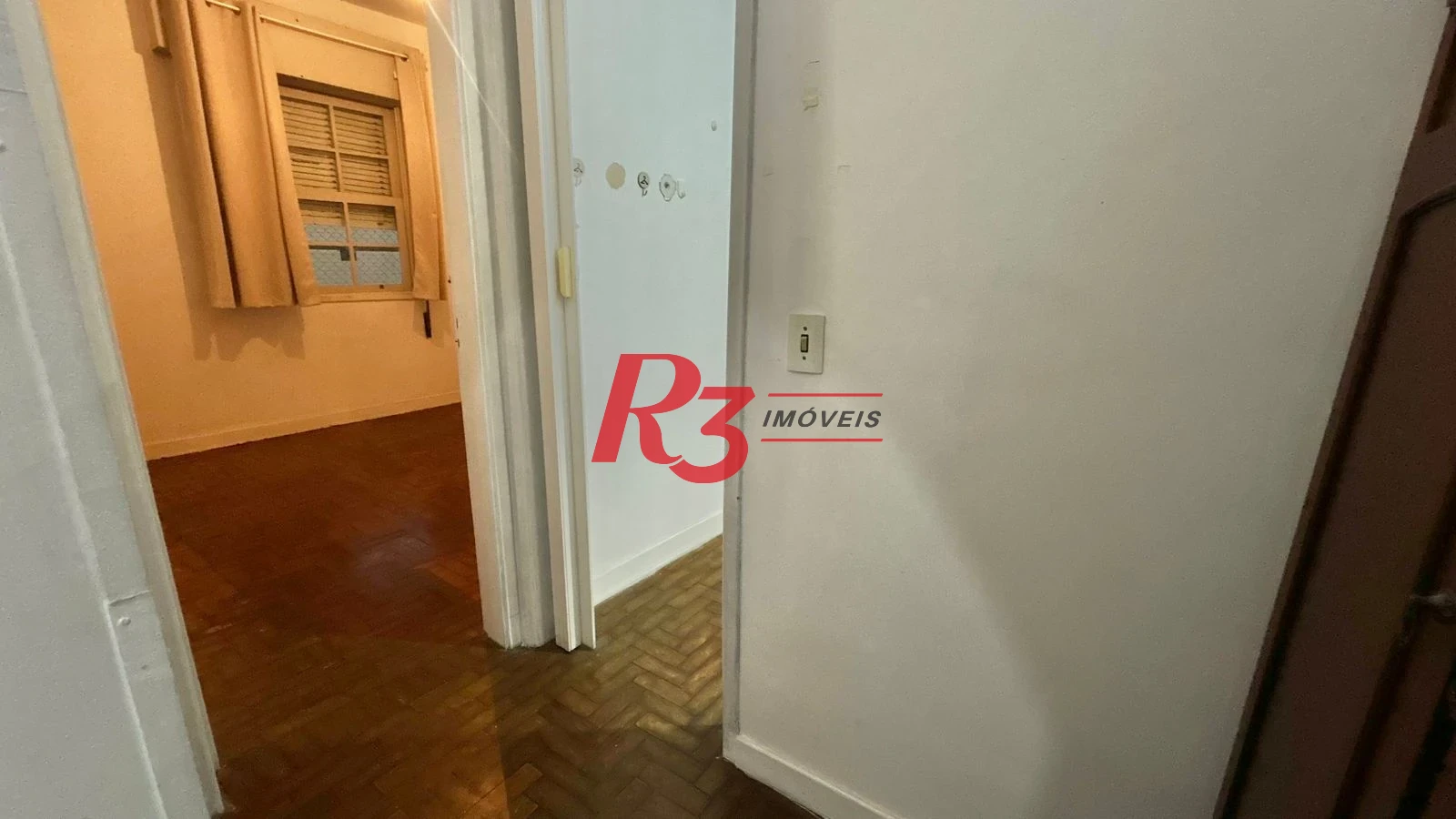 Apartamento com 2 dormitórios à venda, 50 m² por R$ 350.000,00 - Itararé - São Vicente/SP