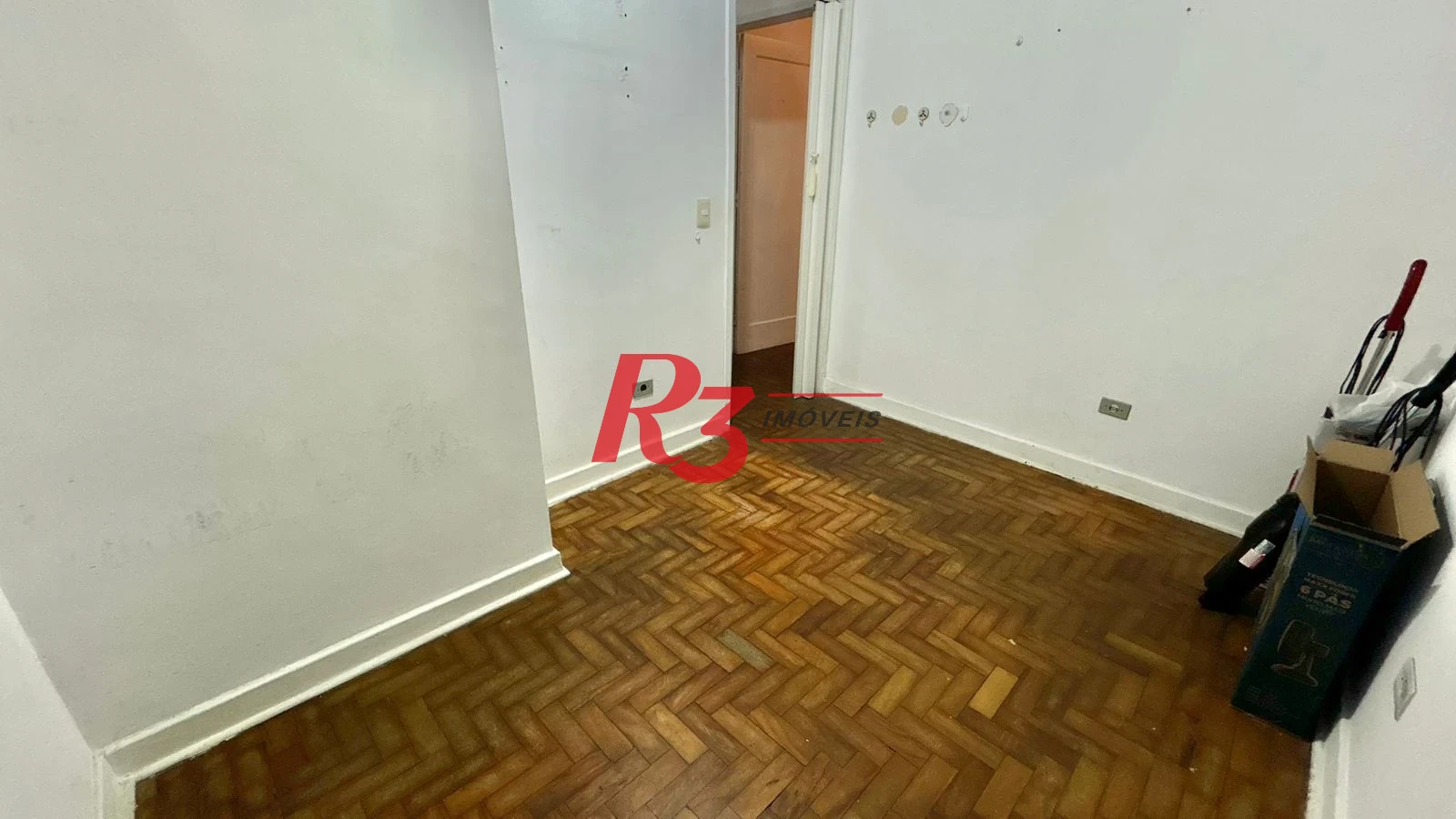 Apartamento com 2 dormitórios à venda, 50 m² por R$ 350.000,00 - Itararé - São Vicente/SP